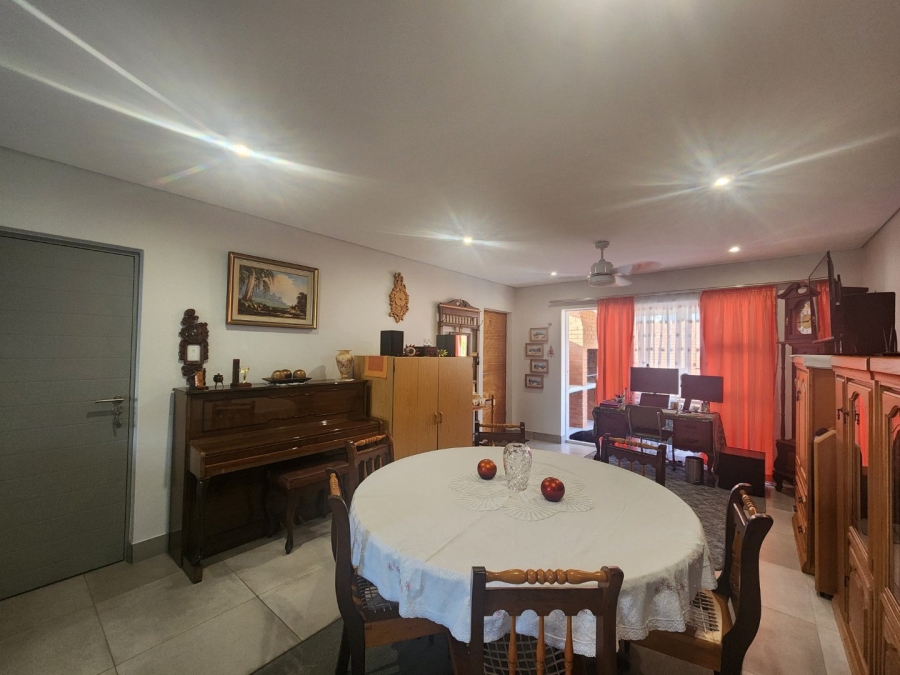 3 Bedroom Property for Sale in Dormehls Drift Western Cape